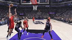 扑克如何考验人性（扑克桌上的人性较量）